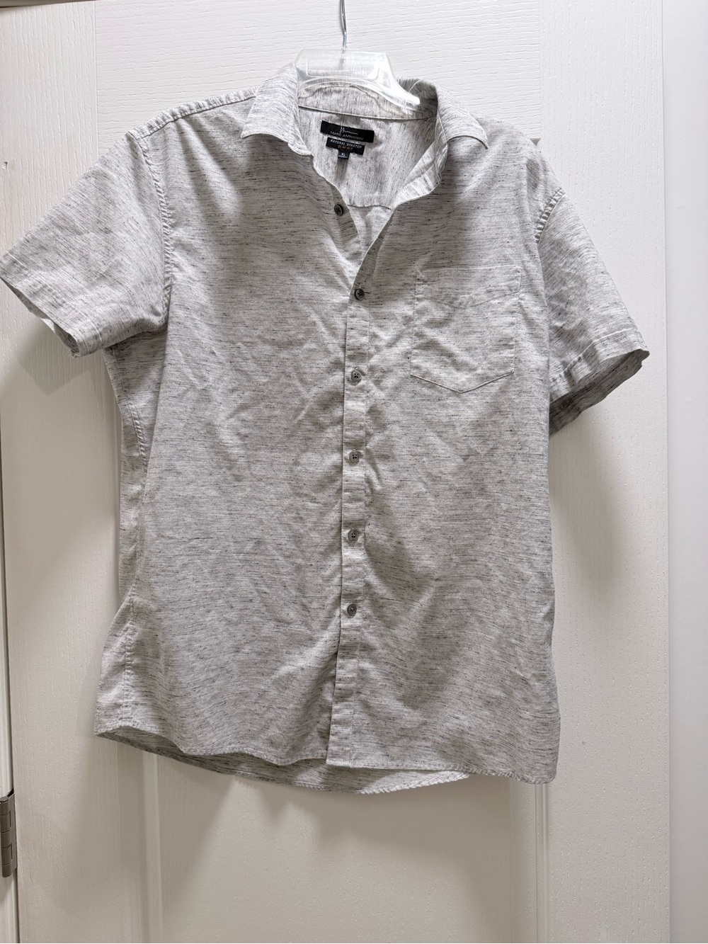 Marc Anthony Short-Sleeve Button-Up Shirt in Light Gray
